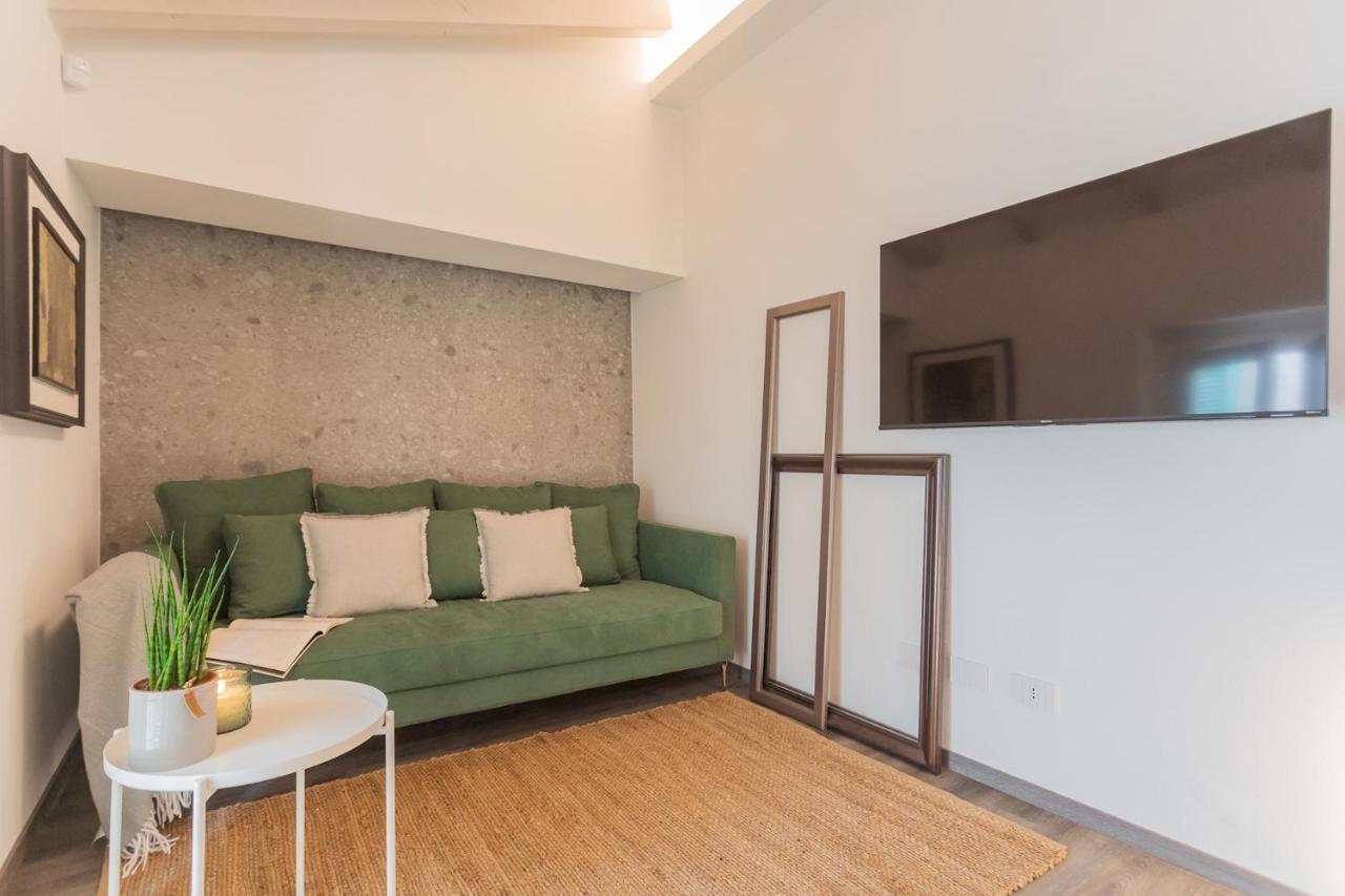 Muralto'S Nest By Rent All Como Exterior foto